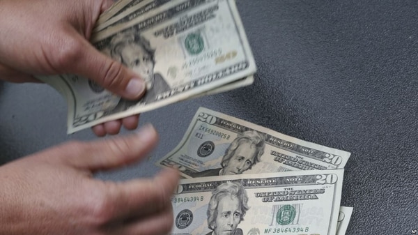 El riesgo de guerra comercial entre Estados Unidos y China podría en cambio afectar al crecimiento económico de ambos países, y por consiguiente a la creación de riqueza resultante, señaló el banco