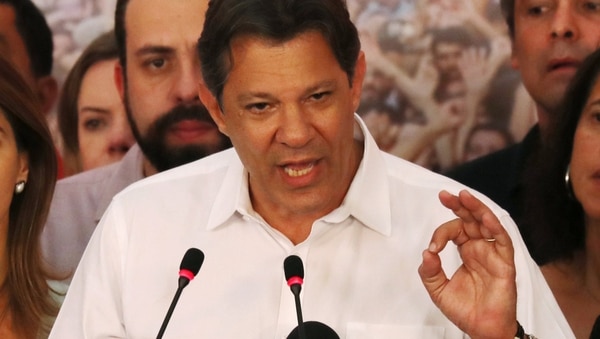 Fernando Haddad, en el discurso en el que reconoció la derrota, pero no saludó a Bolsonaro (Reuters)