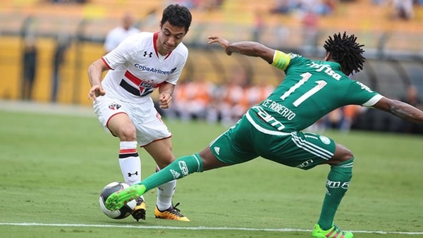 Daniel, con la casaca del San Pablo, que lo había cedido a préstamo (saopaulofc.net)