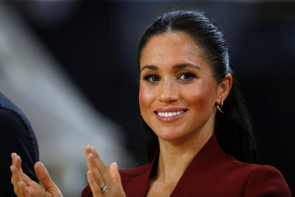 Meghan Markle supuestamente le hizo firmar un “contrato de embarazo a su ex marido (REUTERS/Phil Noble)