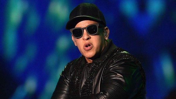 Tras recibir el reconocimiento en Miami, Daddy Yankee señaló en un comunicado que se siente “muy honrado y agradecido con el apoyo del público”
