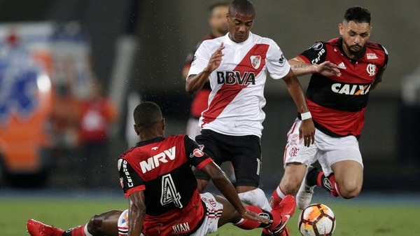 De la Cruz colaboró con dos goles claves en sus pocas apariciones en la Libertadores (REUTERS)