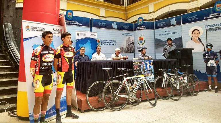 Presentación de la Vuelta a Cochabamba, ayer. | LOS TIEMPOS