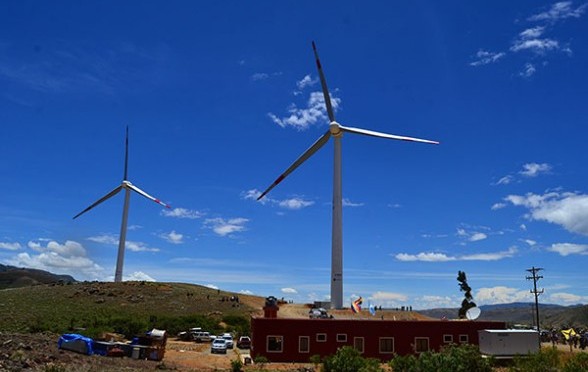 Socializan proyecto de energía eólica en el municipio de Uriondo
