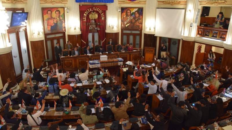 Asamblea envía informe del caso Lava Jato a la Fiscalía