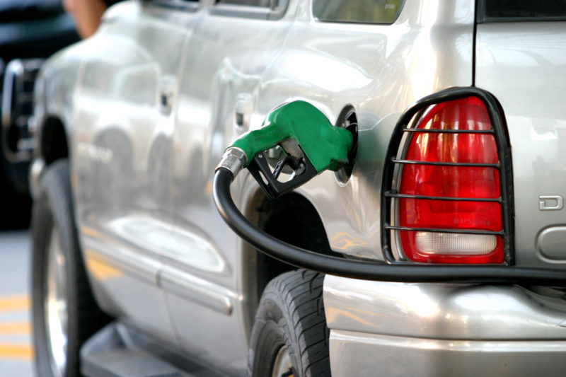 Transporte de Tarija en emergencia por decisión de la ANH de quitar la gasolina especial del mercado