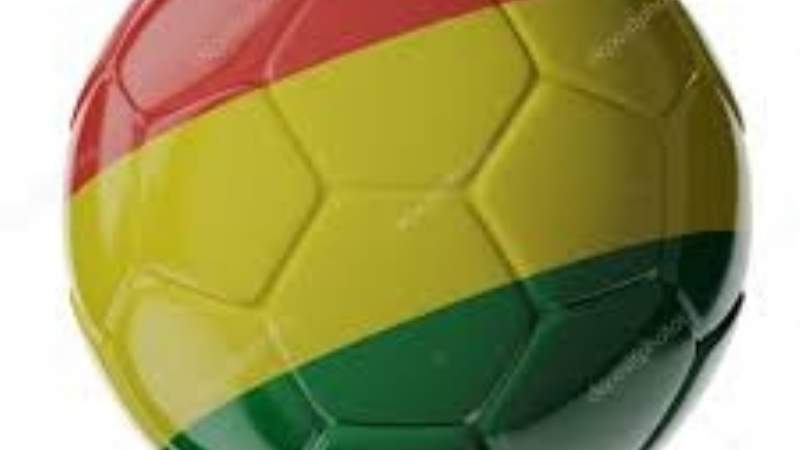 Inician estudio para instaurar el VAR en el fútbol boliviano