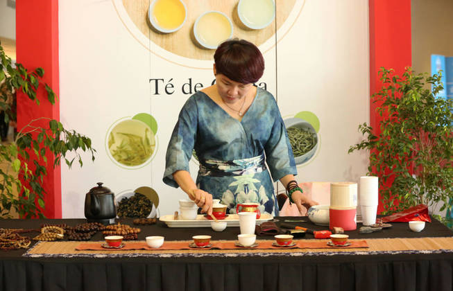 El té está presente en todo el mundo (EFE/Raúl Martínez)