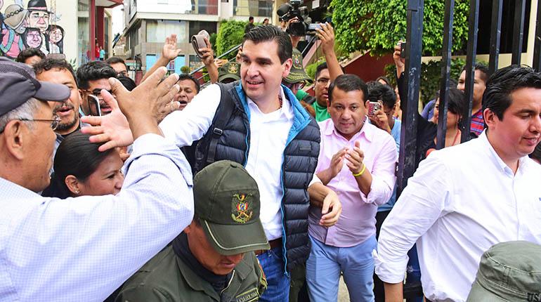 José María Leyes sale de su audiencia, en la que se resolvieron sus medidas sustitutivas el viernes. | Daniel James