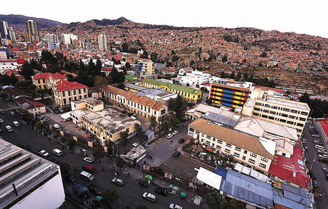 La Paz. El Complejo Hospitalario de Miraflores está conformado por siete nosocomios. Foto: Luis Gandarillas-Archivo