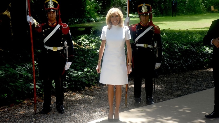 En Villa Ocampo la primera dama de Francia fue fiel a su estilo