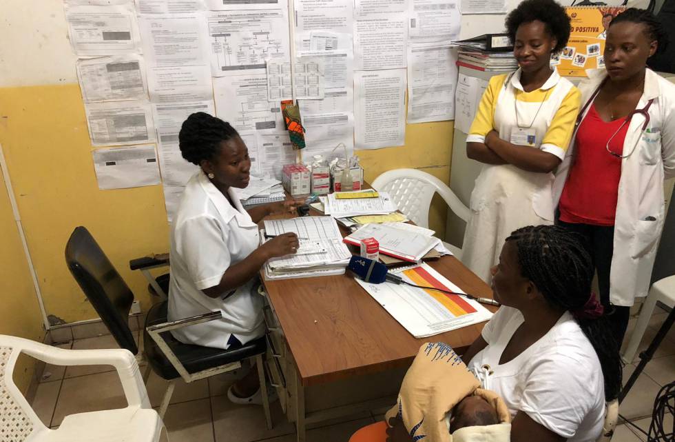 Una de las consultas de test rápido de VIH en Maputo.