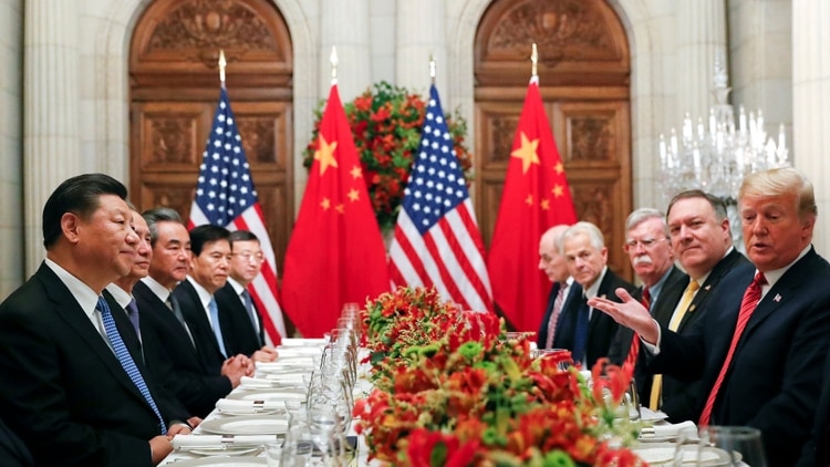 Los presidentes de China y Estados Unidos, Xi Jinping y Donald Trump, durante su cumbre del sábado en Buenos Aires. Ambos países acumulan la mayor emisión global de gases de efecto invernadero (Reuters)