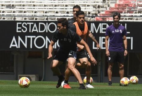 Entrenamiento de River hoy en el Monumental.