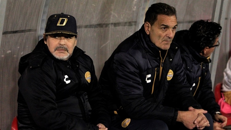 El argentino tendría en la mira a Carlos Tevez y Andrés D’Alessandro para reforzar al equipo (Foto: Reuters)