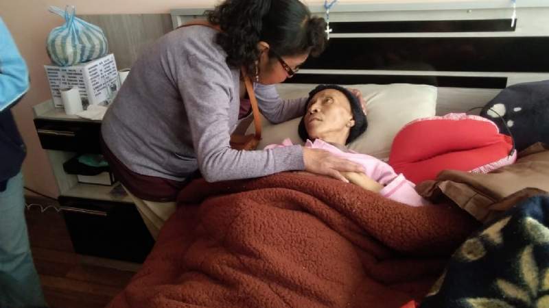 Muere de cáncer la guardia que salvó vidas en el incendio de la Alcaldía de El Alto