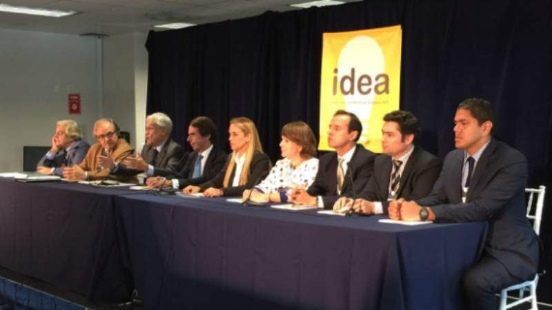 Expresidentes piden a la OEA y la UE asumir acciones por la "ruptura del orden democrático" en Bolivia