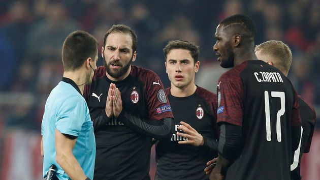AC Milan quedó eliminado por el Olympiacos de la UEFA Europa League