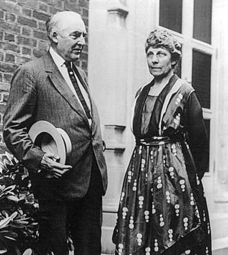 El presidente y su mujer Florence. (Wikipedia)