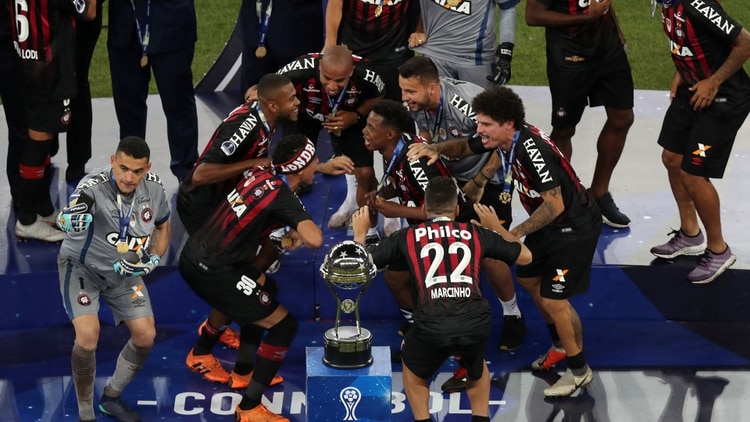 Atlético Paranaense se consagró en la Copa Sudamericana 2018 al vencer a Junior de Barranquilla (REUTERS)