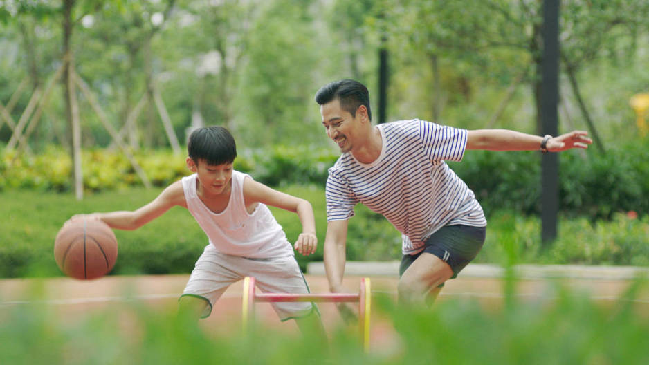 Un tío enrollado, un padre fetén. (iStock)
