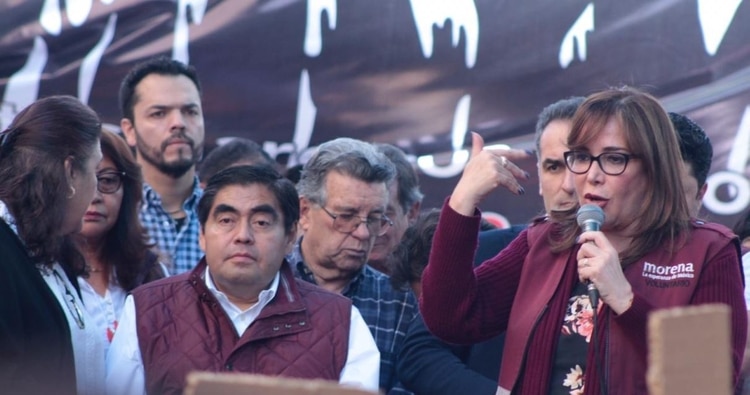 Tras perder la elección en Puebla anunció la resistencia pacífica en contra del gobierno de la gobernadora Martha Erika Alonso (Foto: Twitter Miguel Barbosa)