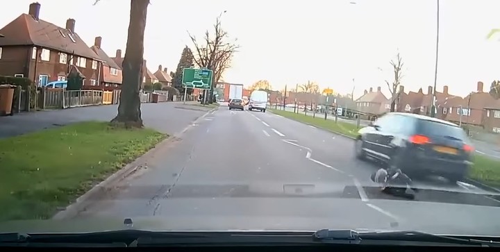 Un niño fue atropellado en Inglaterra