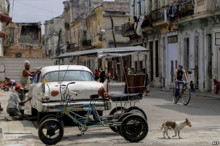 Ante el estancamiento, cubanos piden más apertura económica, mejoras en los servicios sociales y libertades políticas