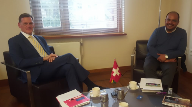 embajador.suiza