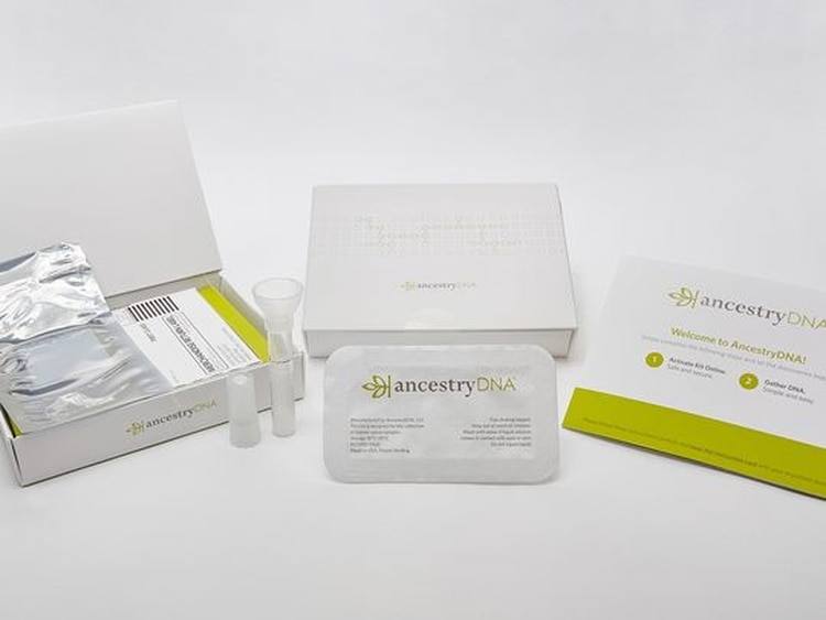 Un kit de la empresa AncestryDNA, una de las más populares para los test de ADN directos al consumidor