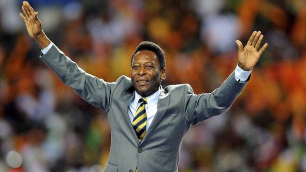 pele desea feliz ano nuevo a todos sus seguidores en twitter