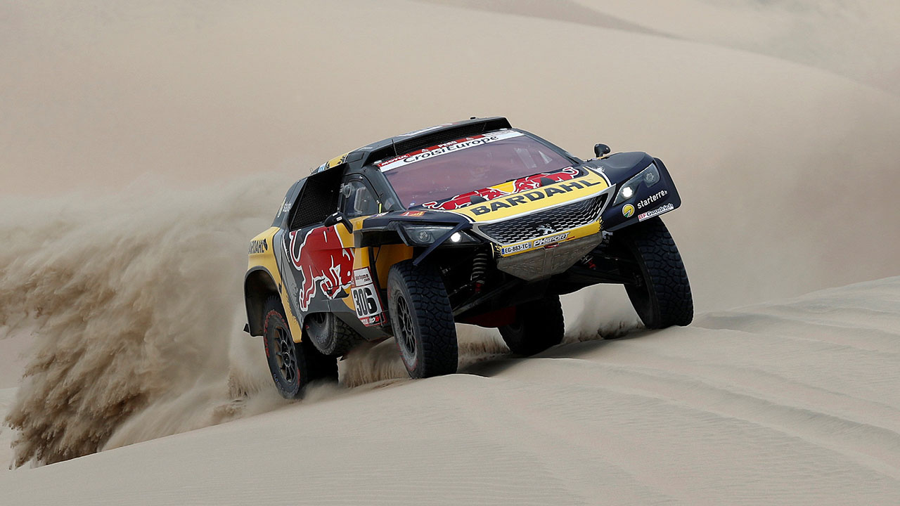 Resultado de imagen para Loeb se quedó con la segunda etapa del Rally Dakar