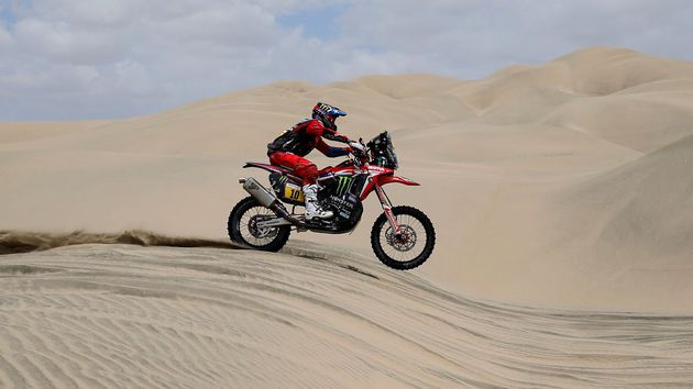 El rally Dakar afronta la etapa más larga de su primera semana