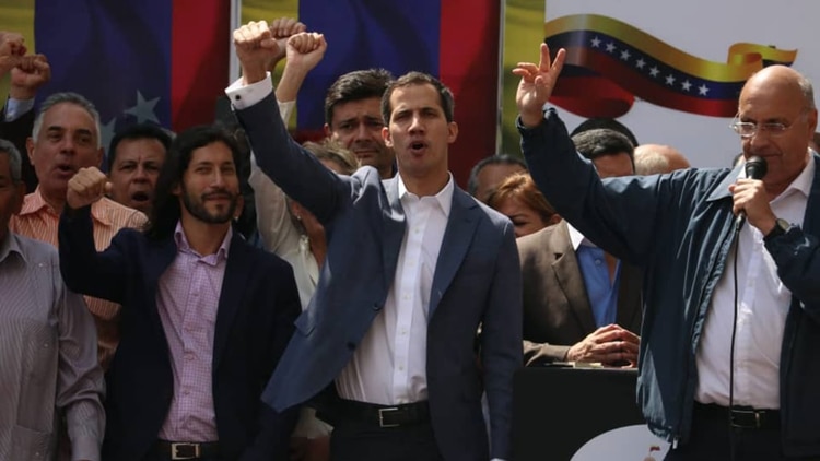 Juan Guaidó se declaró a cargo del Poder Ejecutivo de Venezuela este viernes 11 de enero de 2018