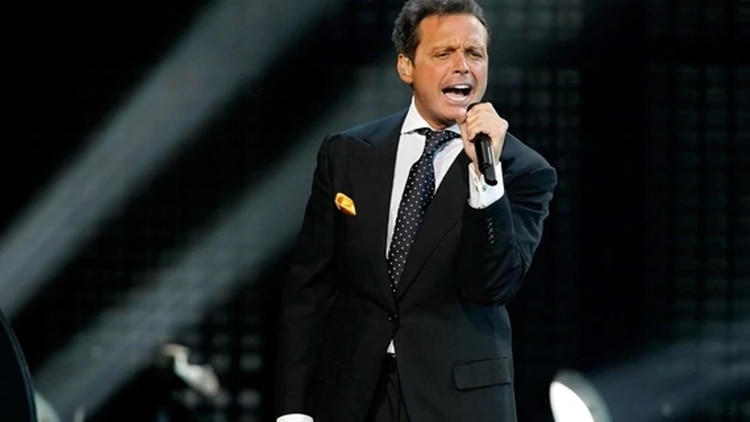Luis Miguel buscó durante años a su madre