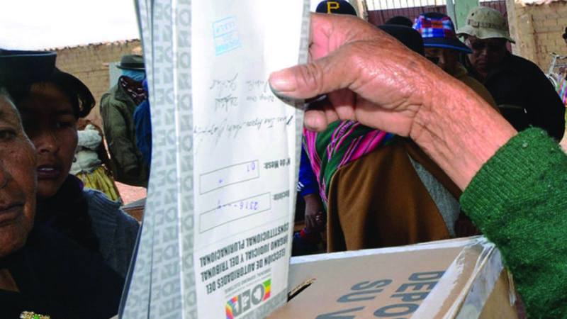 No hay sanciones, la participación en las primarias es totalmente voluntaria