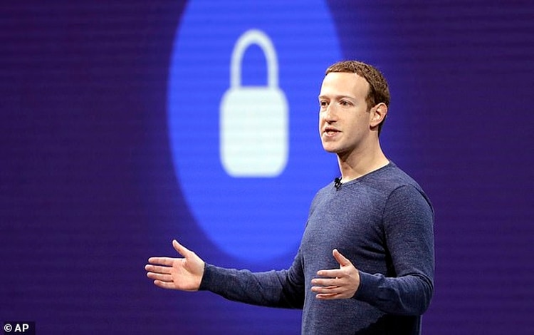 El fundador de Facebook, Mark Zuckerberg, tuvo que declarar el pasado año ante el Congreso de los EEUU por el escándalo de Cambridge Analytica”