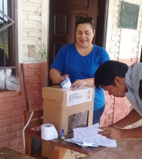 Militantes acuden a votar en el municipio cruceño de La Guardia. Foto: TED Santa Cruz