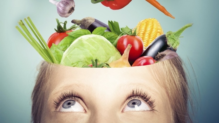 El menú pensado para potenciar el cerebro debe contener todos los alimentos, frutas, verduras, proteínas e hidratos
