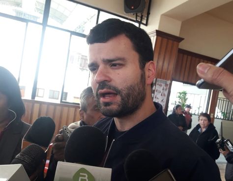 El ministro de Comunicación, Manuel Canelas. Foto: @Canal_BoliviaTV