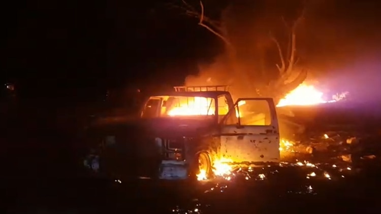 Algunas personas se habrían acercado en una camioneta a tratar de sustraer combustible (Foto: Especial)