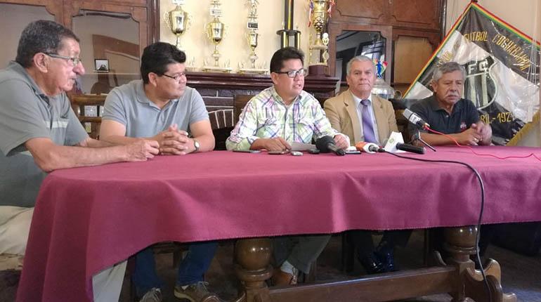 El Comité Ejecutivo de la AFC, ayer. | Gabriel Caero