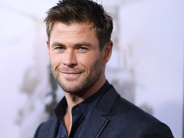 Chris Hemsworth d Chris Hemsworth d