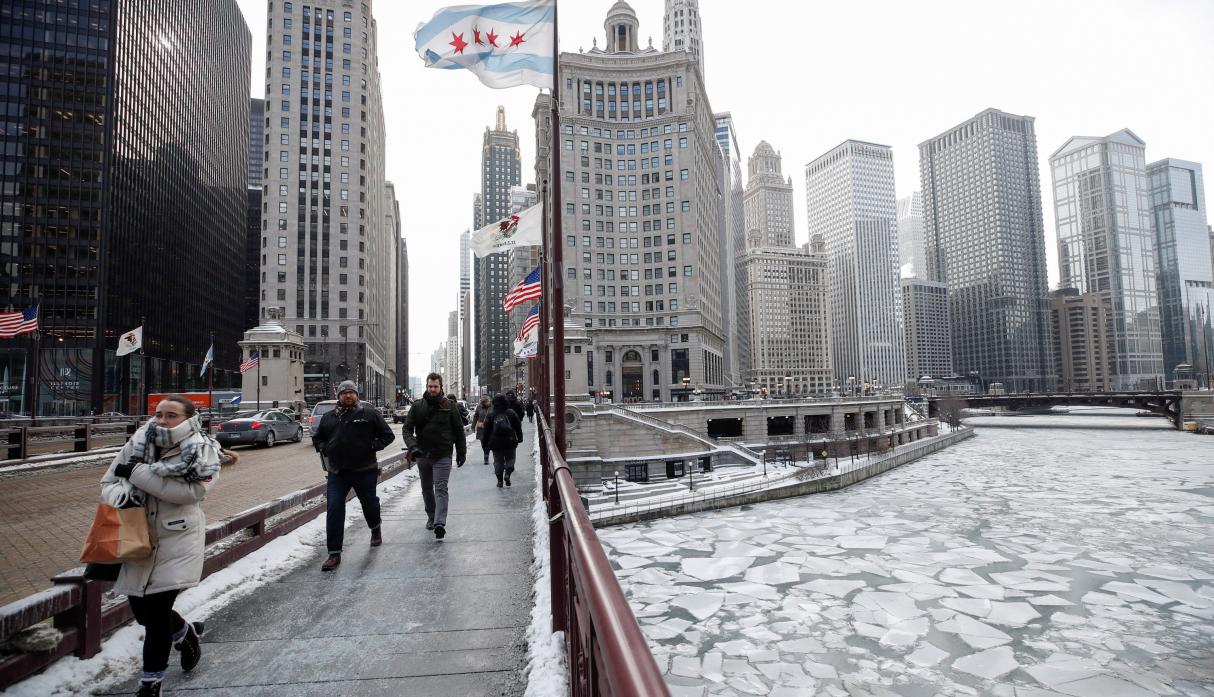 Ola de frío ártico en Estados Unidos: helada brutal congela Chicago. Foto: EFE