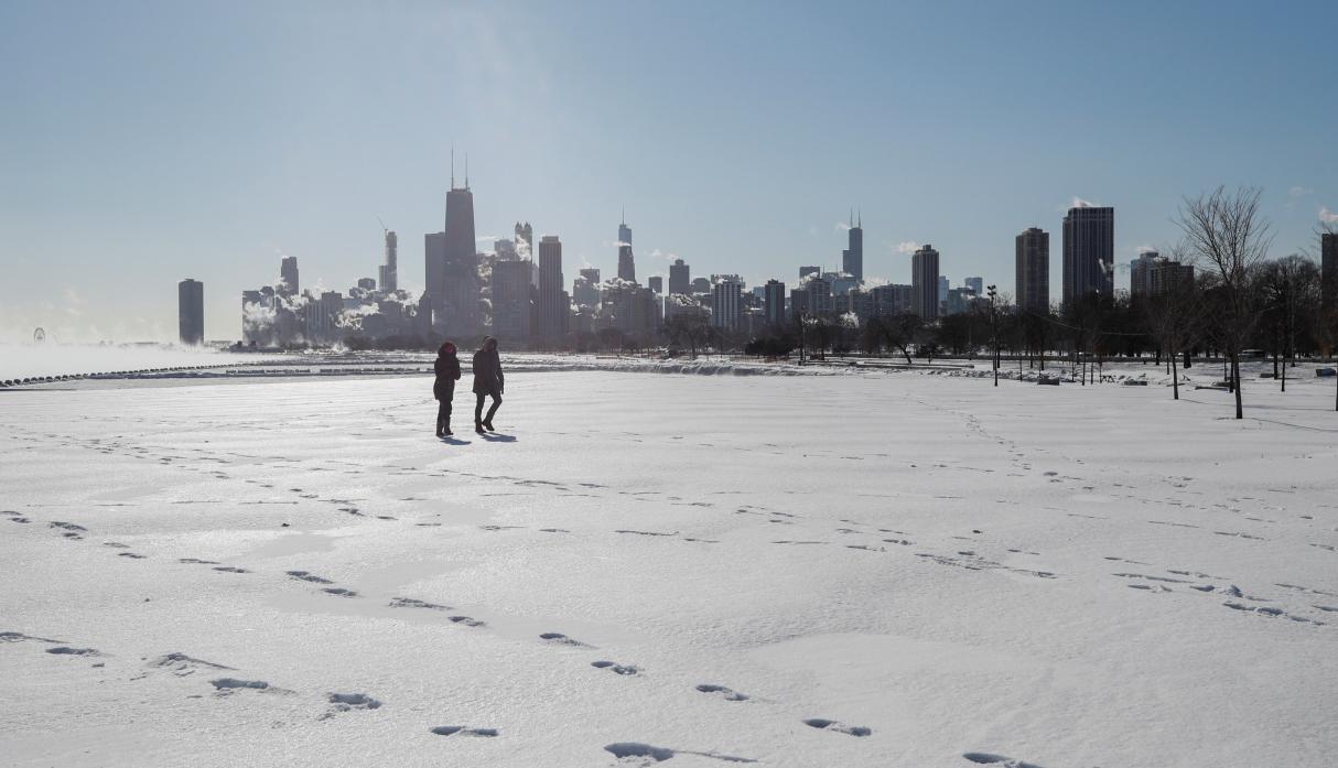 Ola de frío ártico en Estados Unidos: helada brutal congela Chicago. Foto: EFE