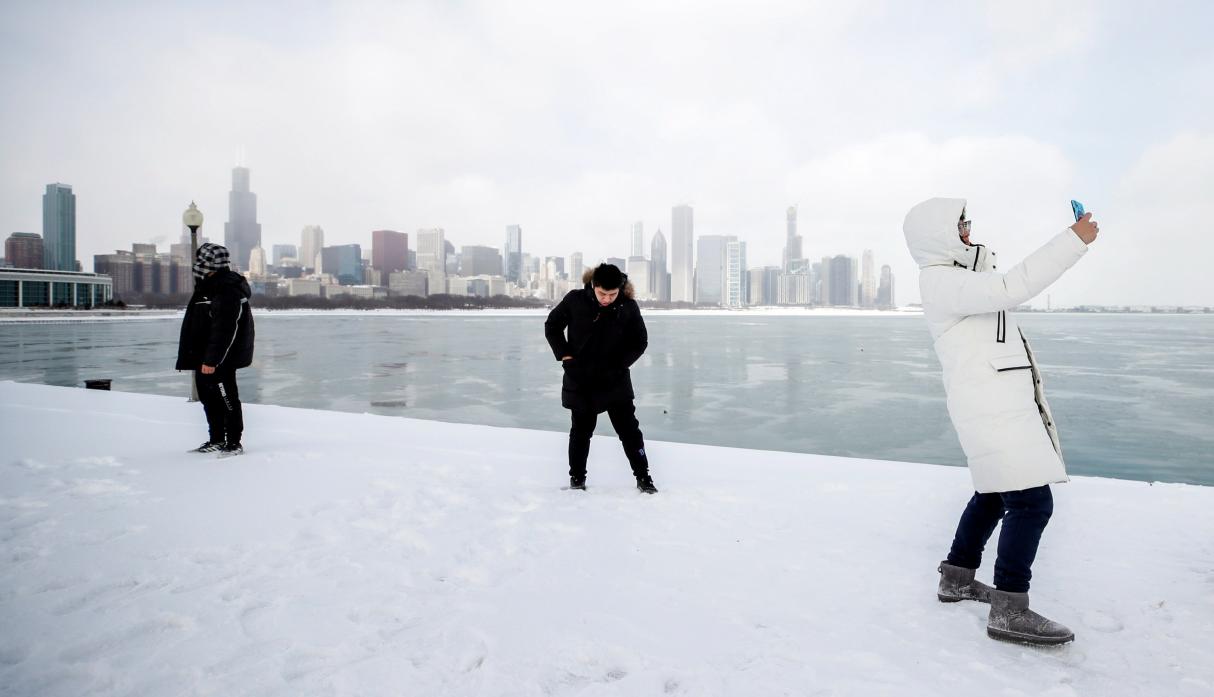 Ola de frío ártico en Estados Unidos: helada brutal congela Chicago. Foto: EFE