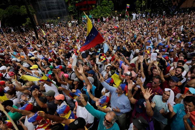 Los venezolanos en las calles (AP Photo/Fernando Llano)