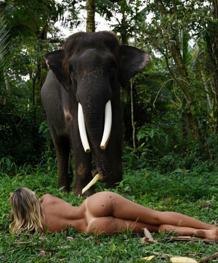 Sarah Festejó sus 24 años en Bali