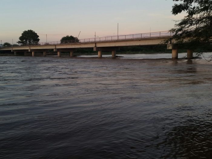 Menor de 6 años es arrastrado por la crecida del rio Pilcomayo en Tarija
