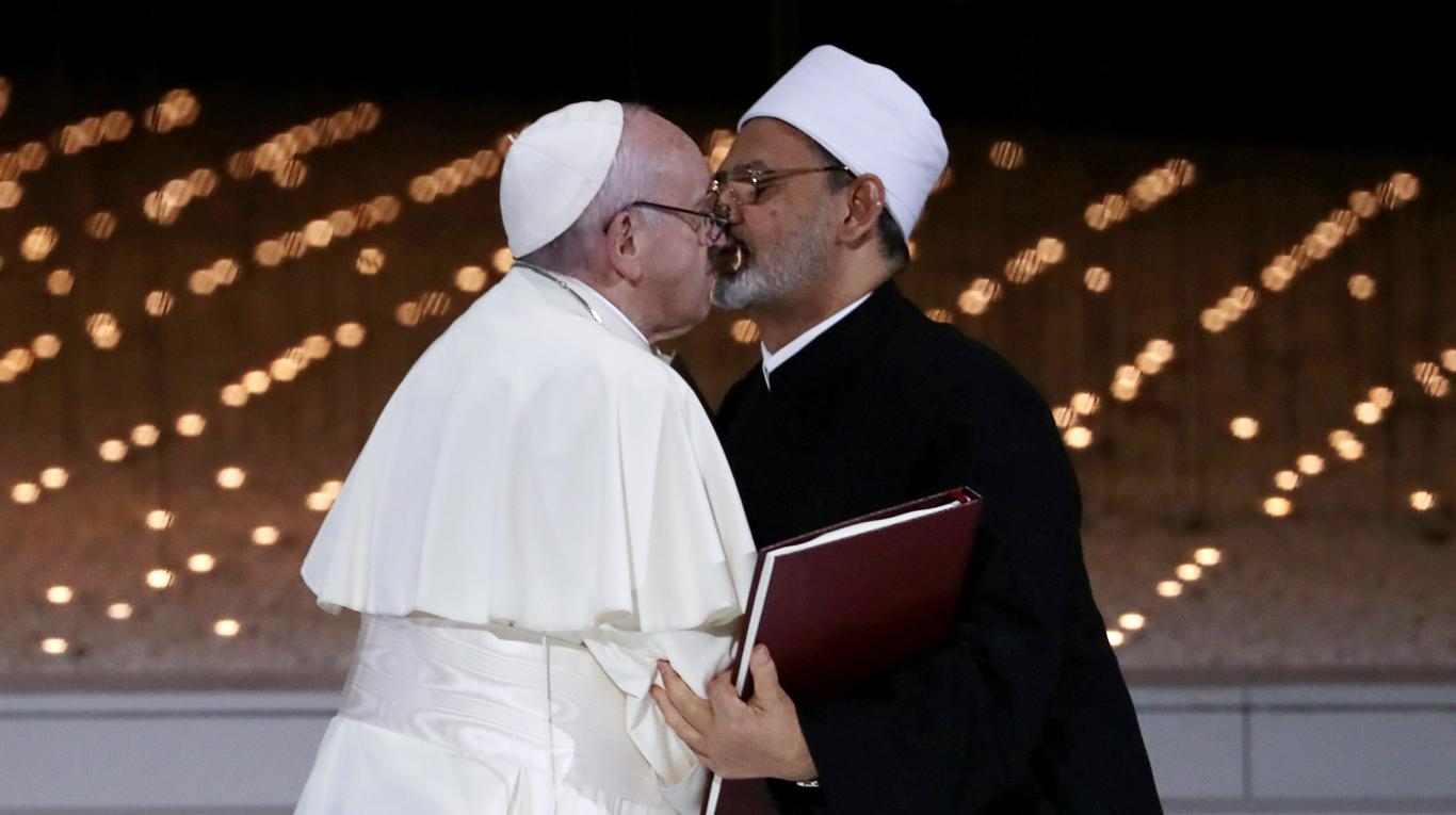 El papa Francisco junto al imán Ahmed al Tayeb.